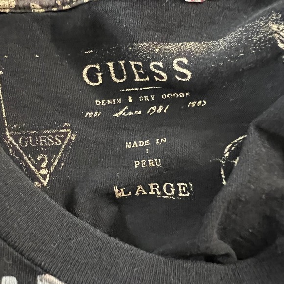 Guess mens world rights eagle graphic black tshirt distressed Size Large - Picture 2 of 3